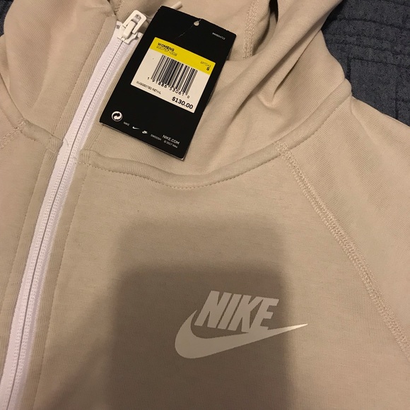 Women’s Nike Tech Sweat Jacket size Small - Picture 3 of 4